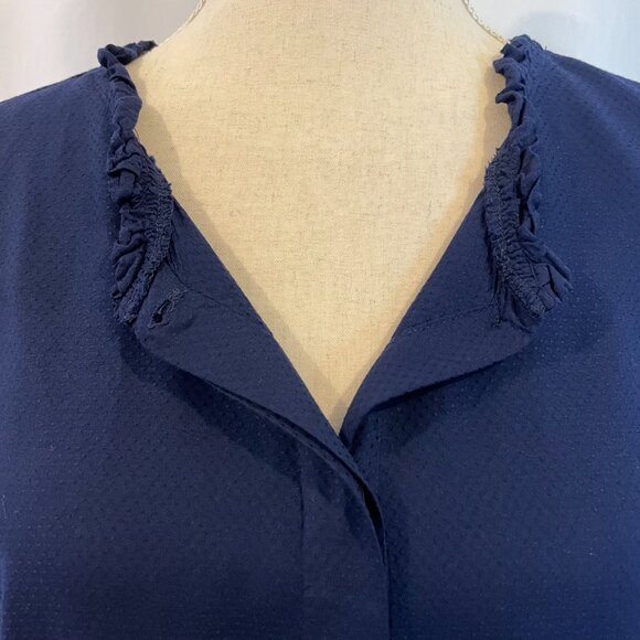 Annabelle 3/4 Sleeve Blouse Size XL Navy Textured Fabric Ruffle Neck Button Down - Picture 4 of 10